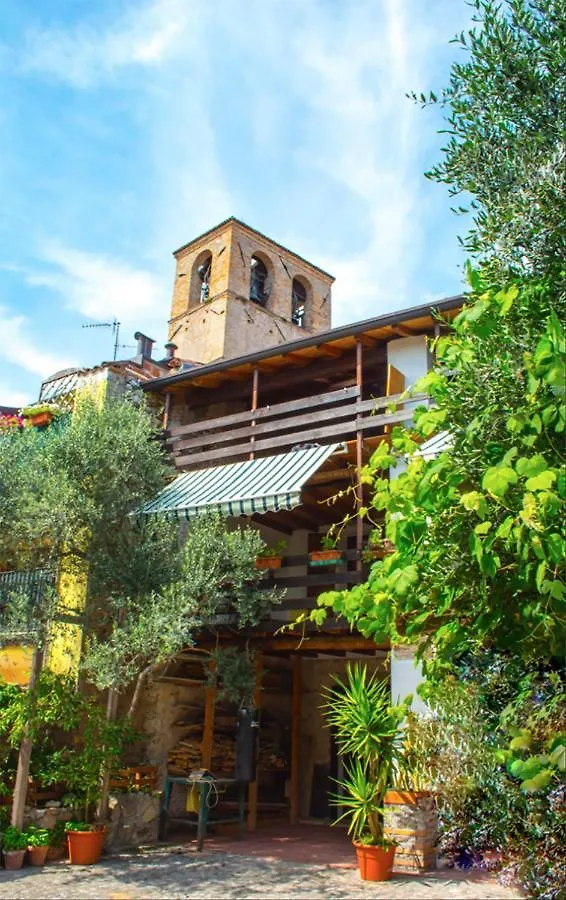 Cozy Castello location